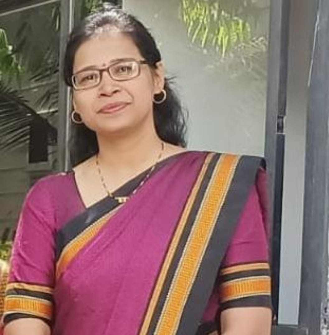 Dr Megha R Survase